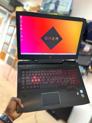 Laptop HP Omen 17-An188nr 16GB Intel Core I7 HDD+SSD 1.5T
