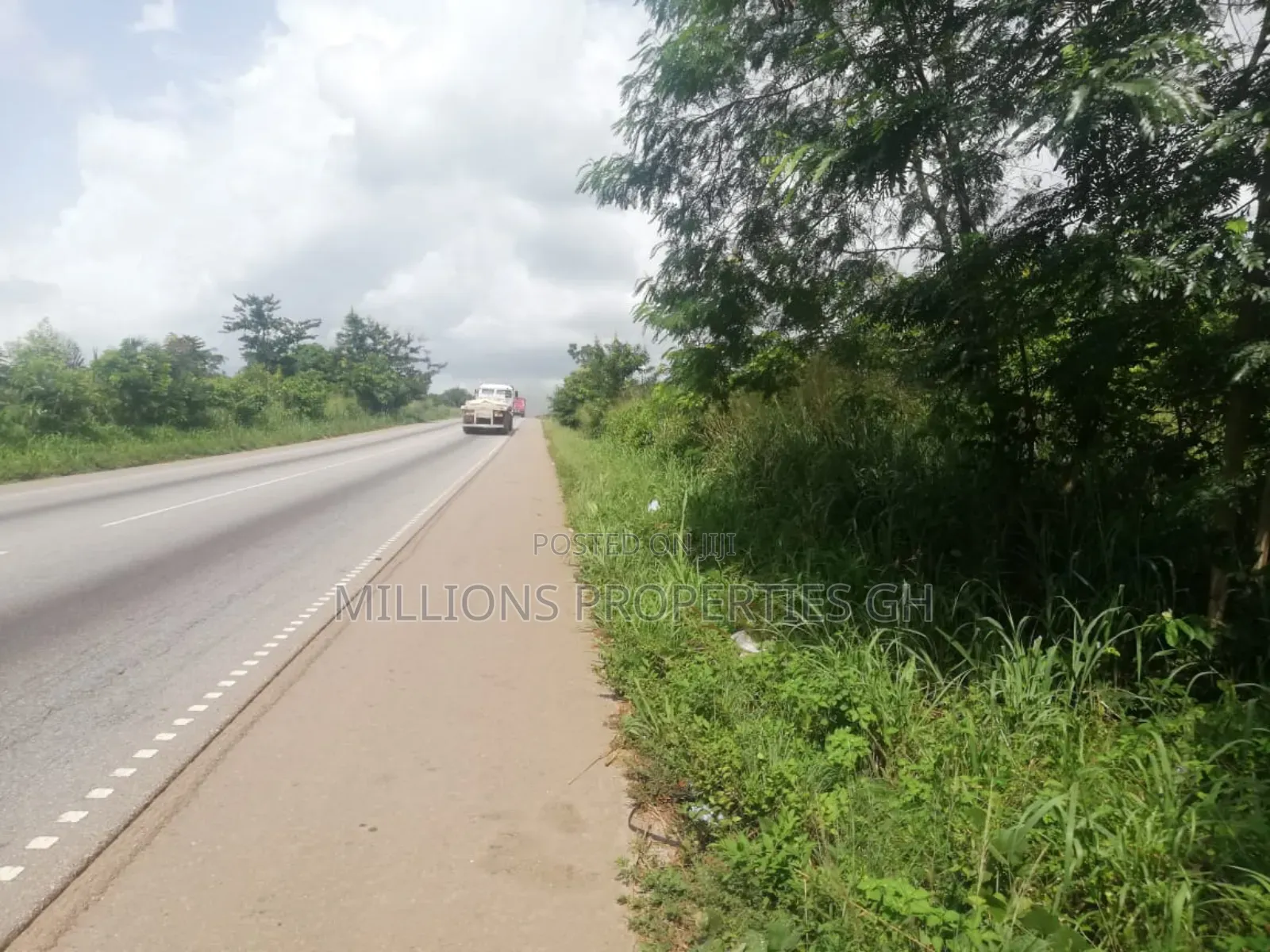 21 Acres Ejisu-Boankra(Kubase)