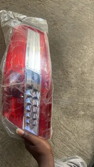 Toyota Camry Taillight Pair 2009-2011