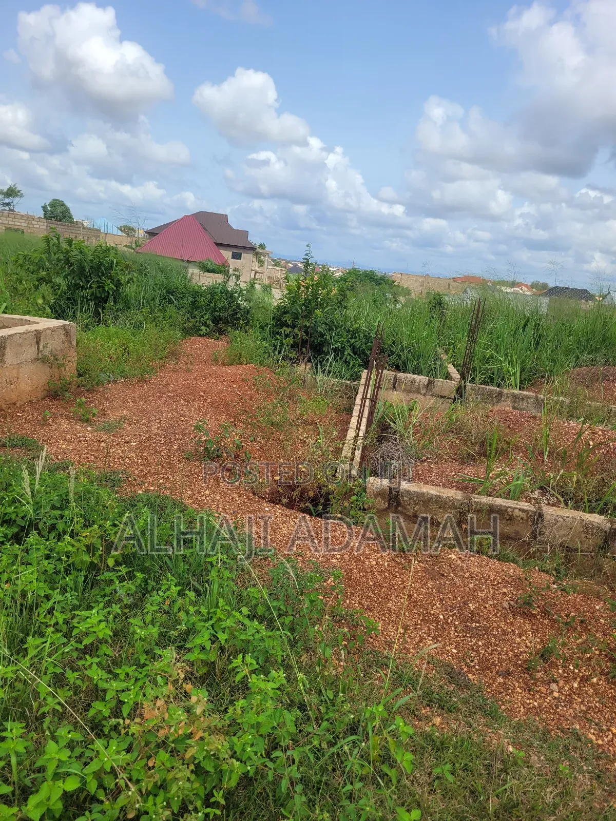 Land for Sale at Santa'si Darko