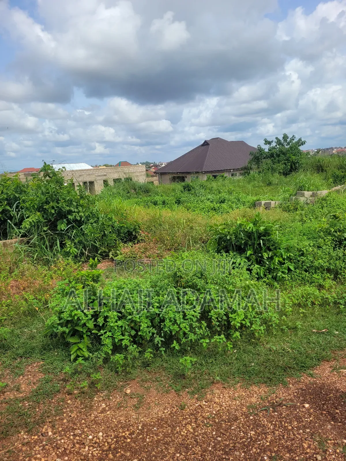 Land for Sale at Santa'si Darko
