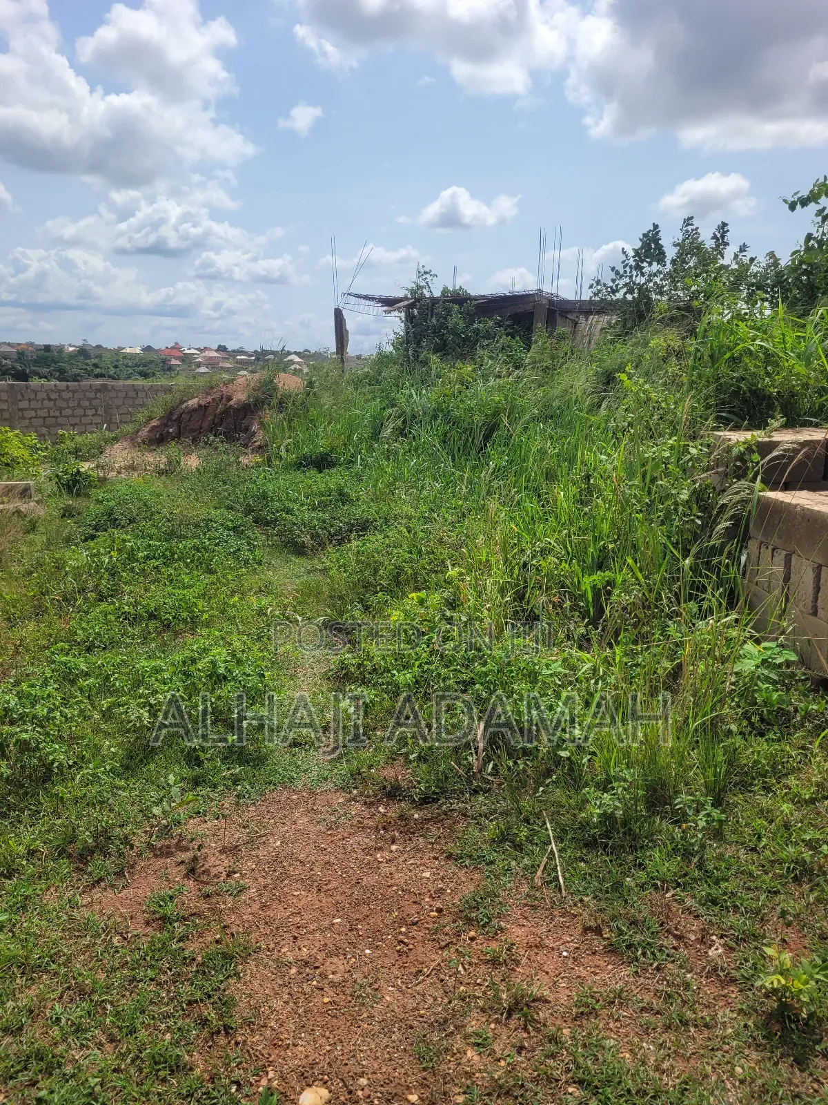 Land for Sale at Santa'si Darko