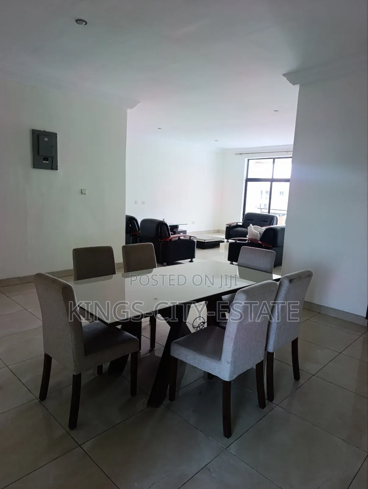 3bdrm Apartment in Main-Street, Dzorwulu for rent
