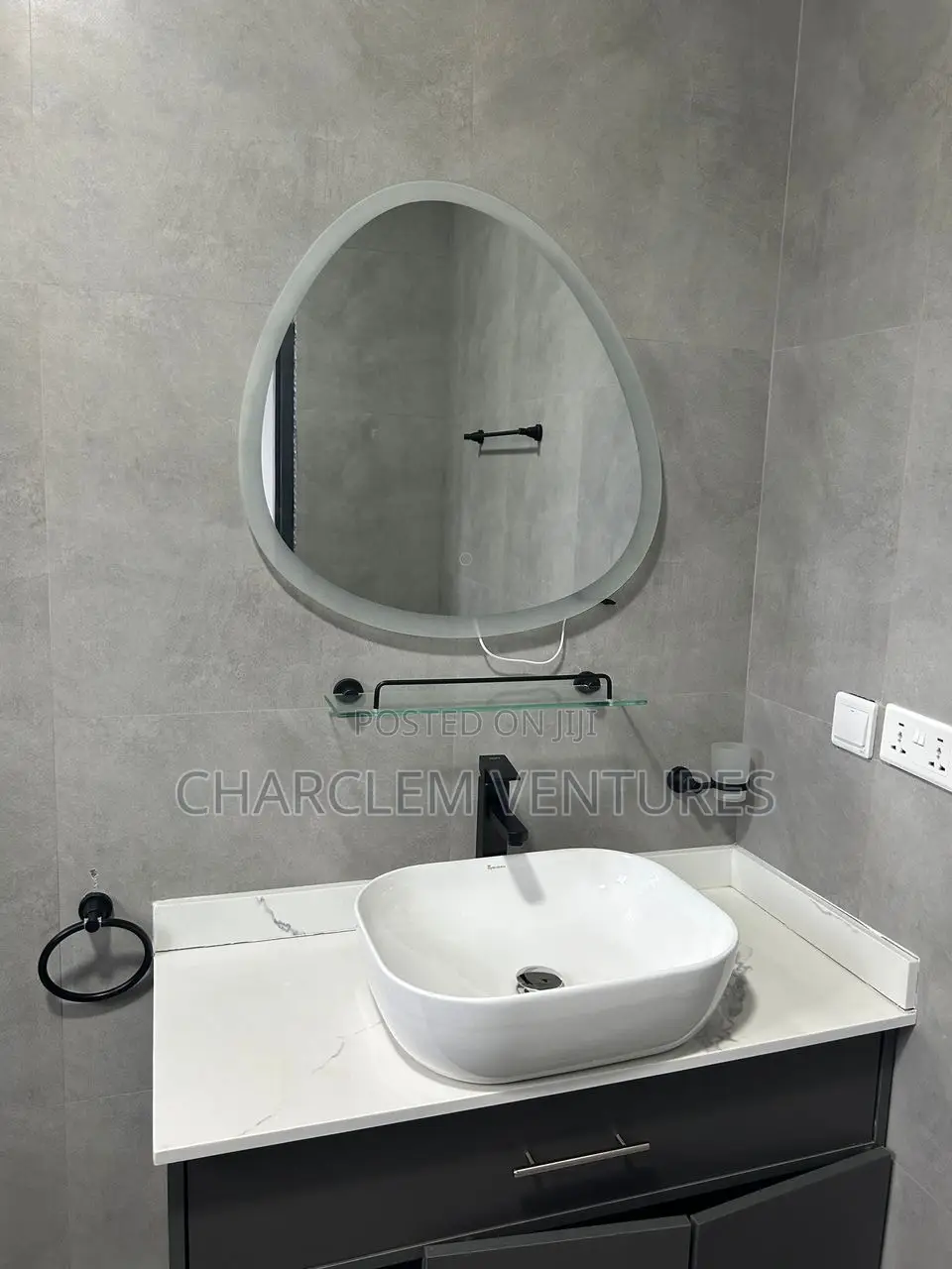 3bdrm House in Charclem Ventures, Accra Metropolitan for sale