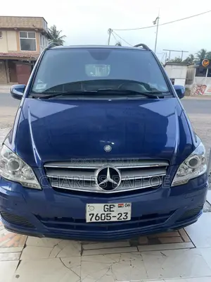 Mercedes-Benz Vito 2012 Blue