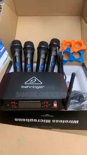 4in1 Behringer Wireless Microphone