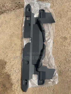 Toyota Rav4 2016 2017 2018 Radiator Upper Cover
