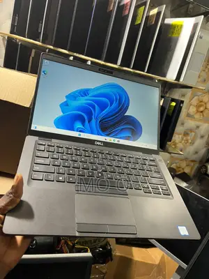 Laptop Dell Latitude 7400 8GB Intel Core I7 SSD 256GB