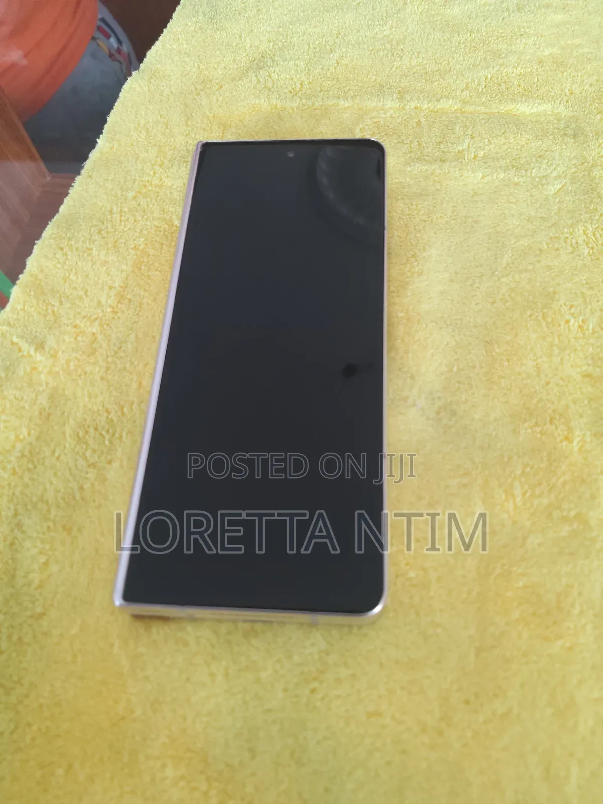 Samsung Galaxy Z Fold4 256 GB Gold