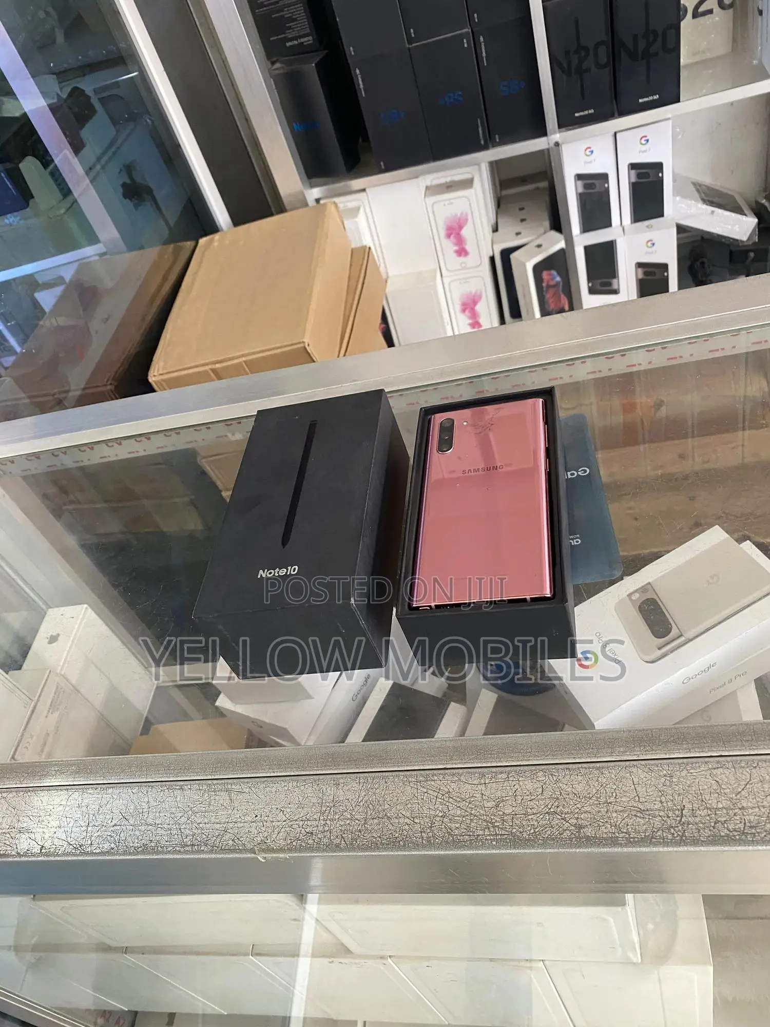 New Samsung Galaxy Note10 256 GB Red