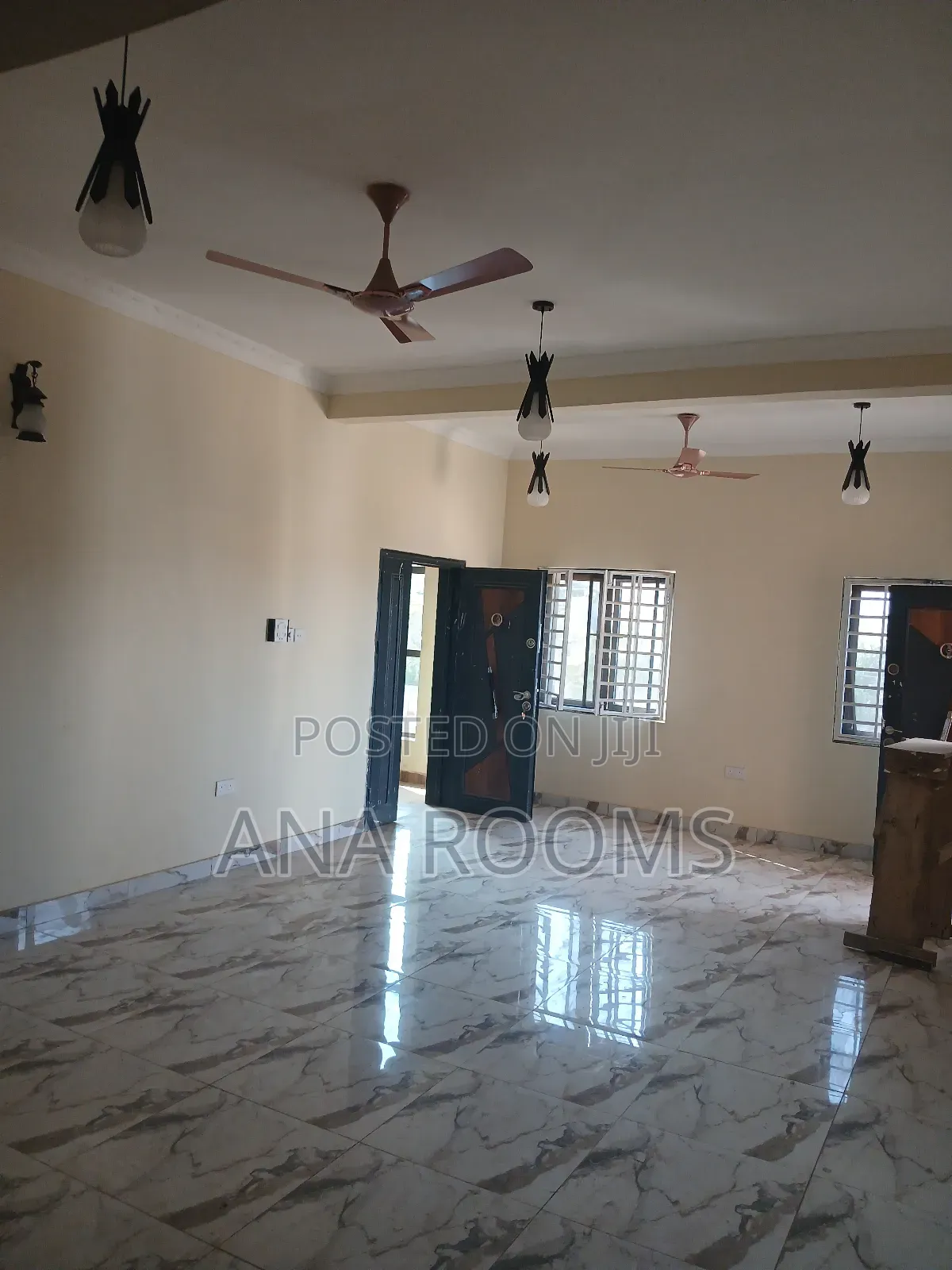 2bdrm Apartment in Golf City, Tema Metropolitan for rent