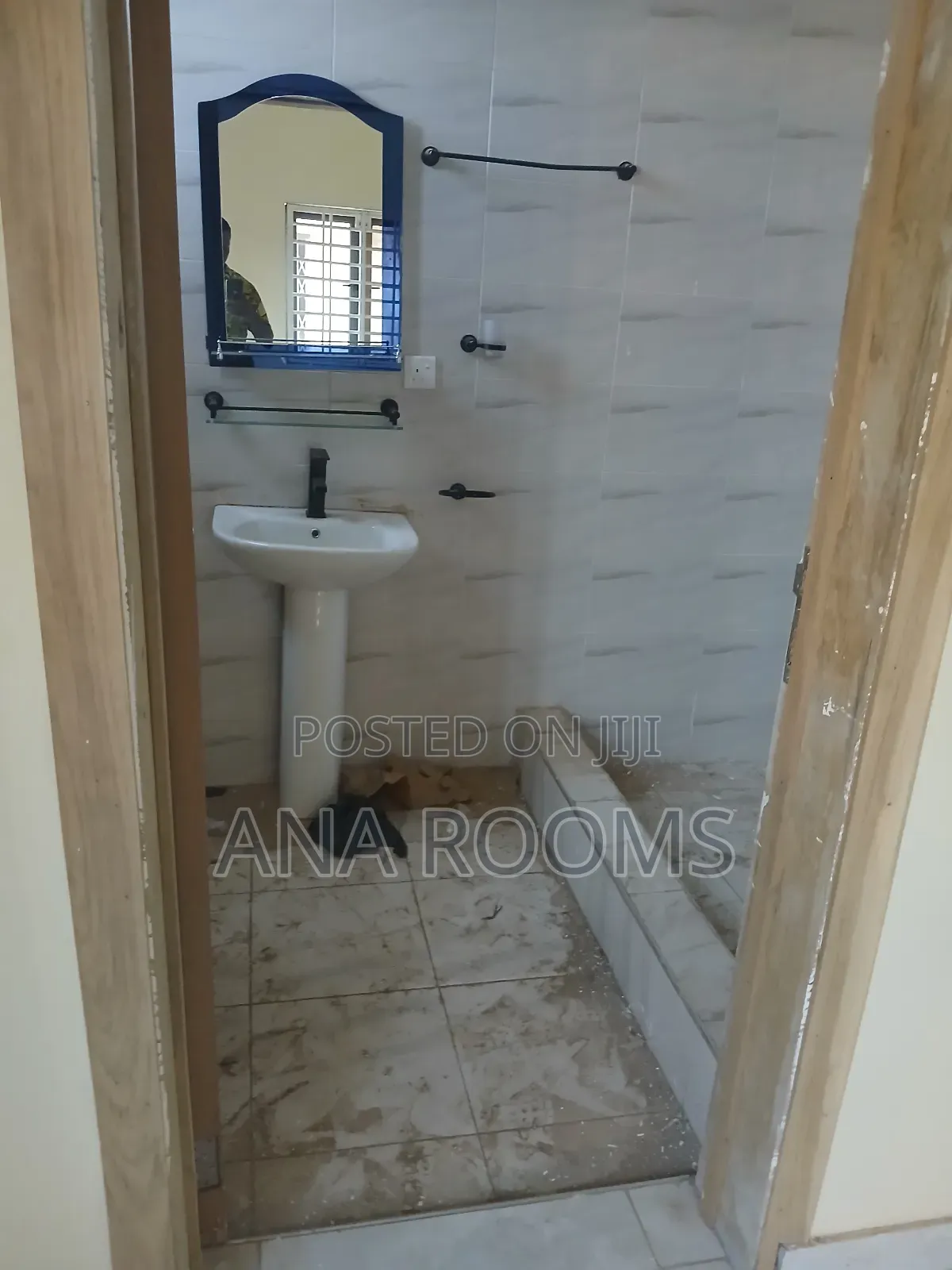 2bdrm Apartment in Golf City, Tema Metropolitan for rent