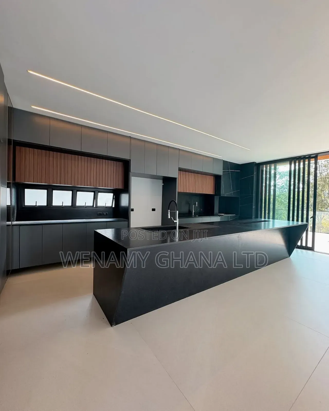 Furnished 3bdrm House in Accra for sale