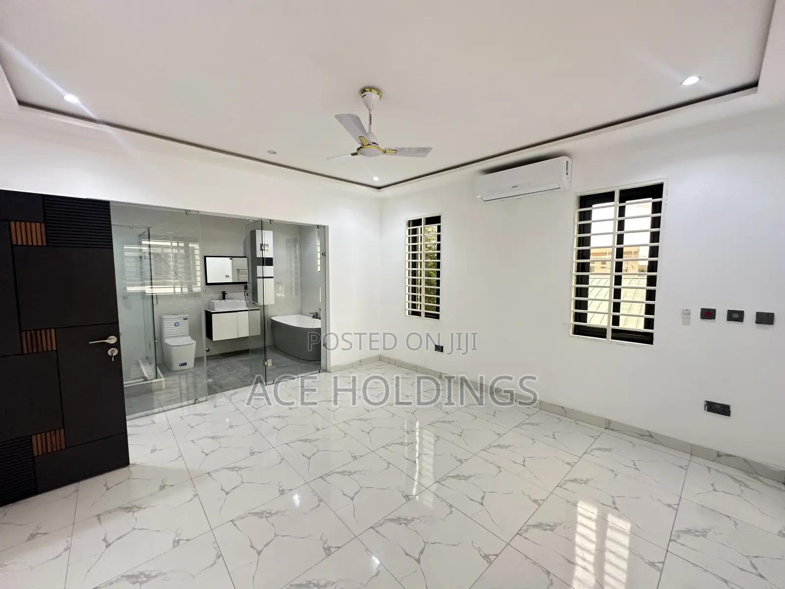 3bdrm Townhouse / Terrace in School Junction, Ashaley Botwe for rent