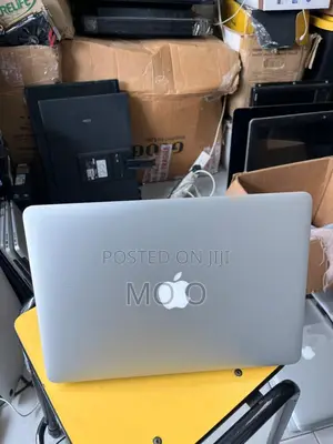 Laptop Apple MacBook Air 2015 4GB Intel Core I5 SSD 256GB