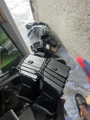 Toyota Hilux 2010 Model Vent