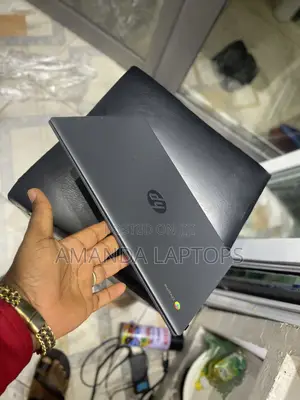 Laptop HP 15-Dy1032wm 4GB Intel Celeron SSD 32GB