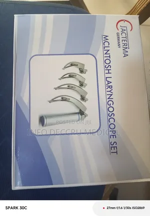 Laryngoscopy (4 Blades)