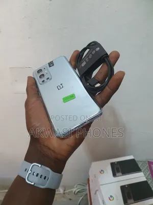 New OnePlus 9 Pro 256 GB