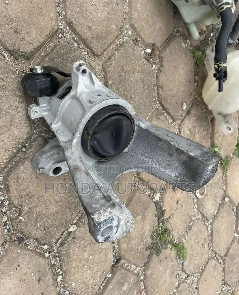 Honda Civic 2016,2017,2018,2019,2020,2021 Engine Mount/Seat
