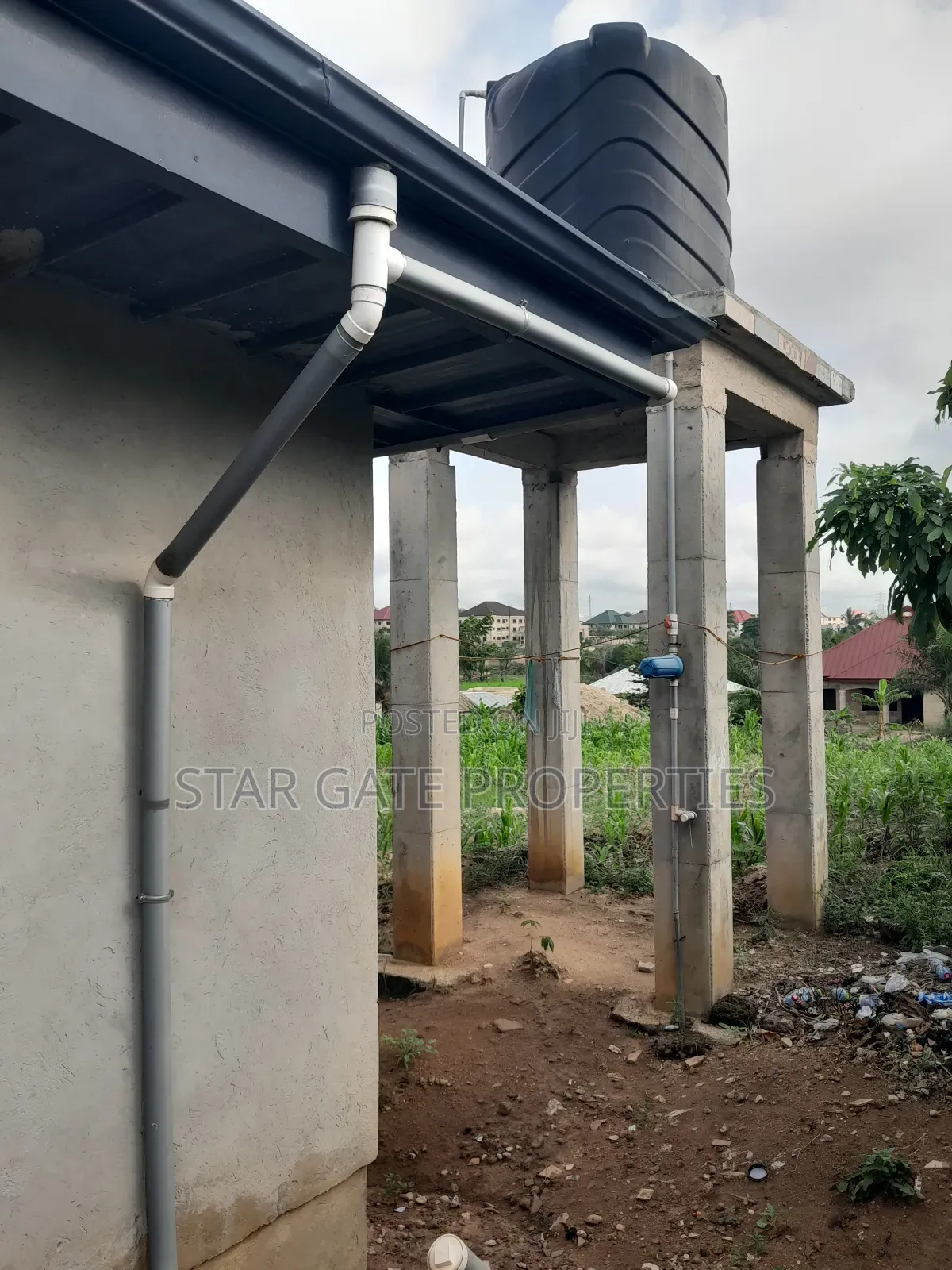 6bdrm House in Mampongteng Dumanafo, Kumasi Metropolitan for sale