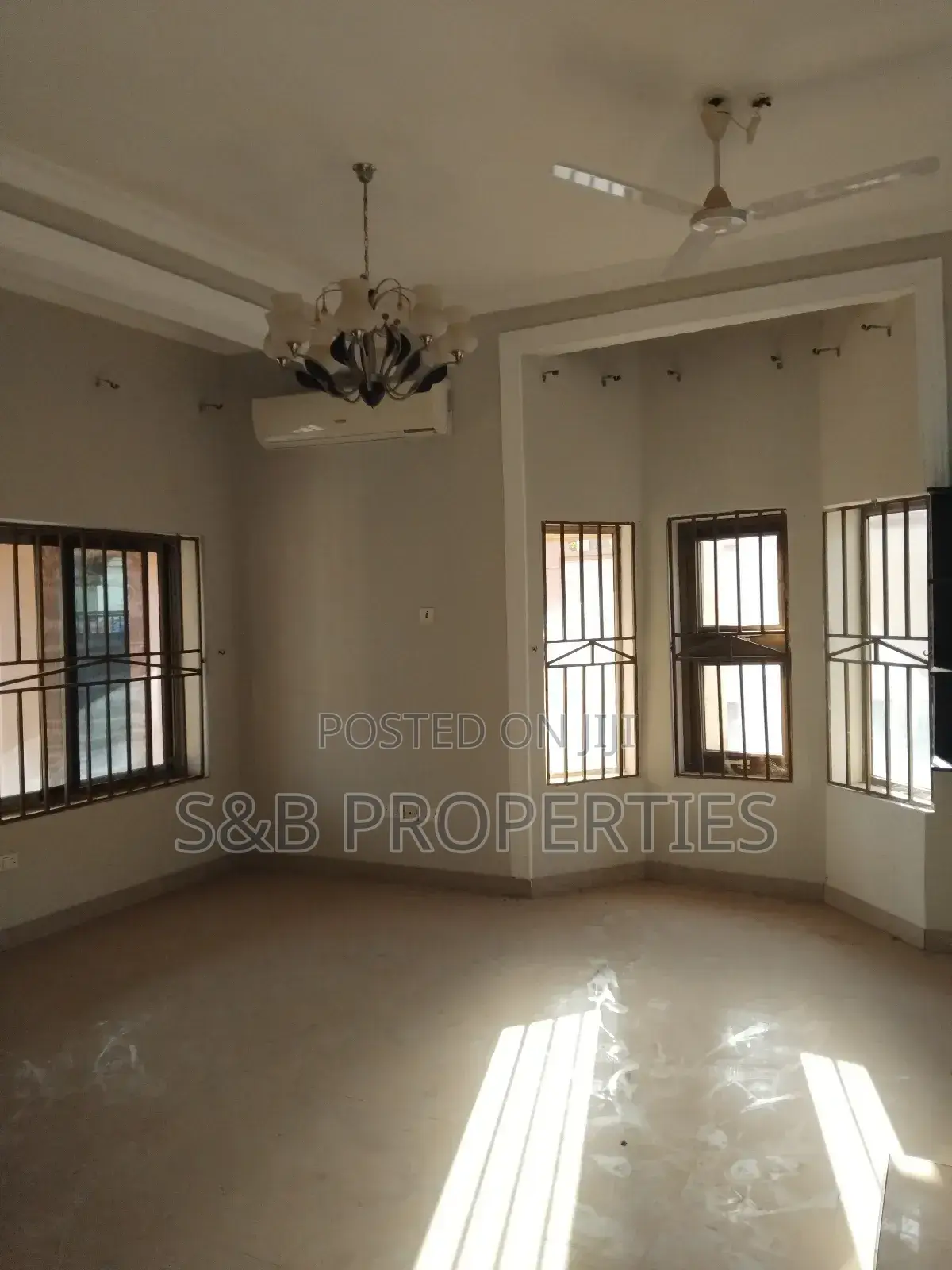 4bdrm House in Ashomang Estate for rent
