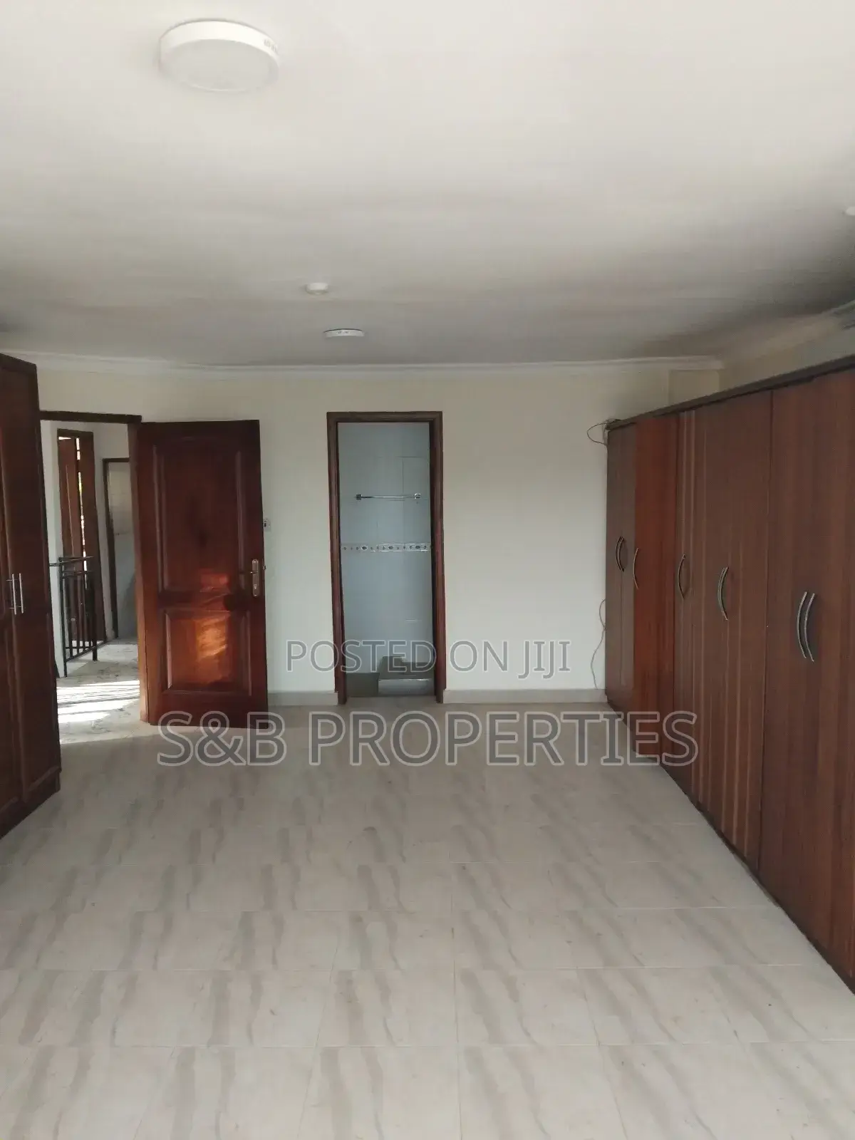 4bdrm House in Ashomang Estate for rent