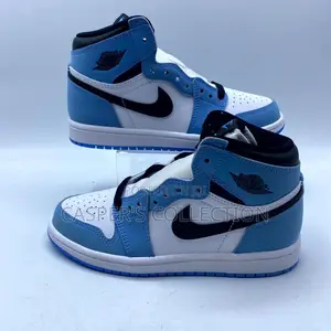 Nike Air Jordan 1 Retro High Og University Blue