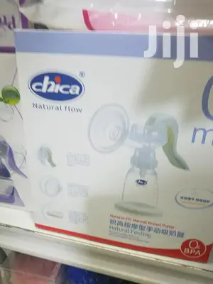 Chica Natural Fit Manual Breast Pump