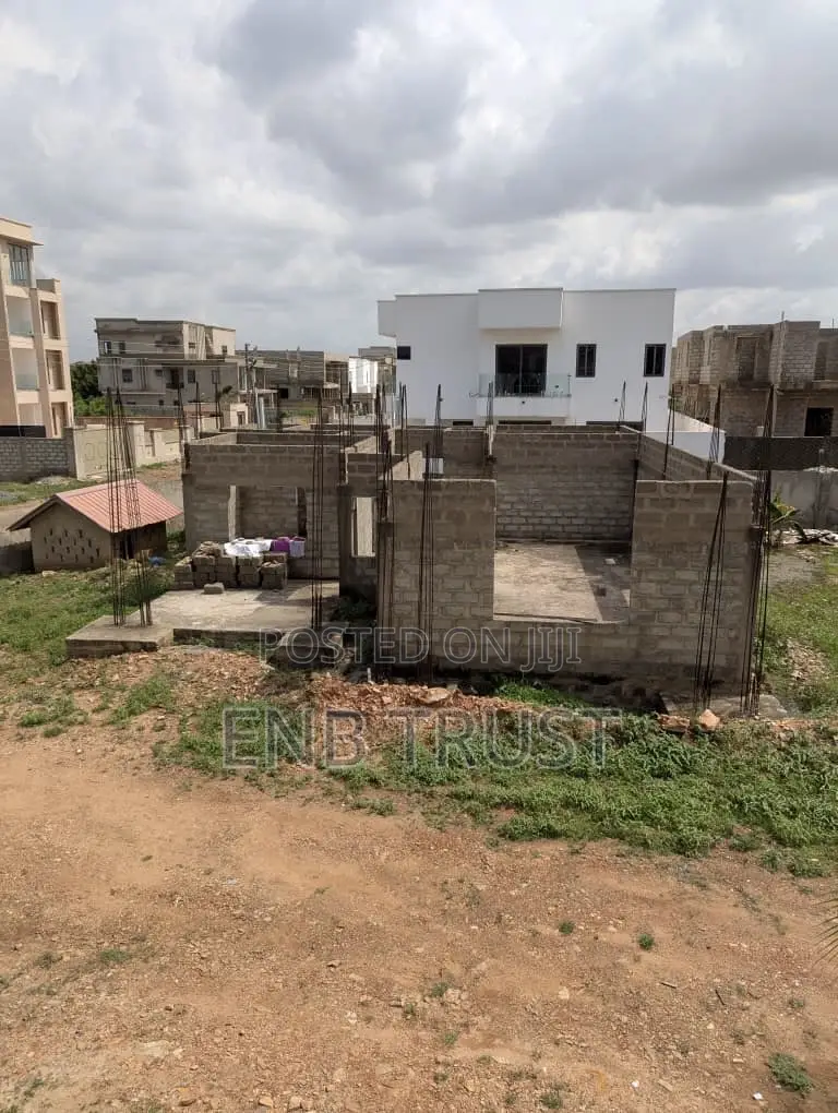 4 Bedrms on 5 Plots of Land for Sale at East Legon Hills