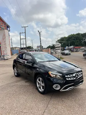 Mercedes-Benz CLA-Class 2018 Black