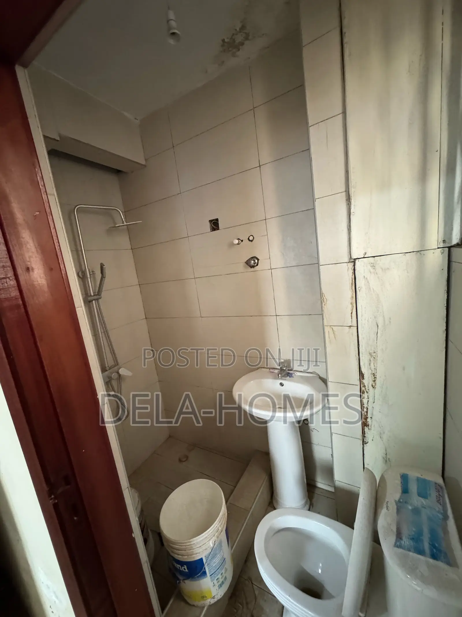 2bdrm Apartment in Adenta, Housing Down for rent