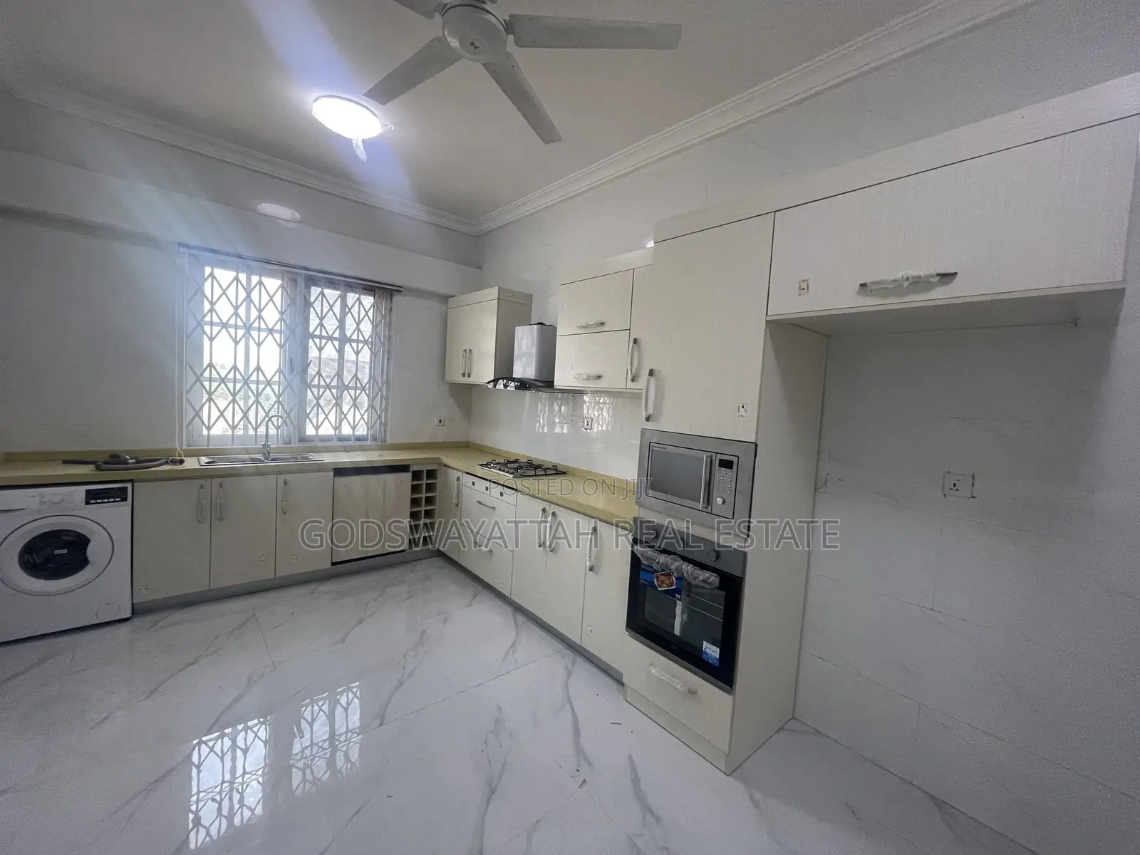 3bdrm Apartment in East Legon, Adjiriganor for rent