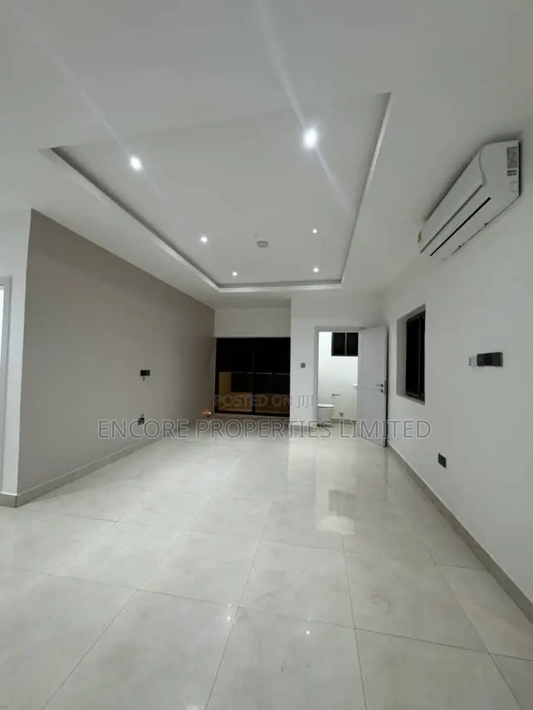 1bdrm Apartment in Encore Properties, DVLA Area for sale