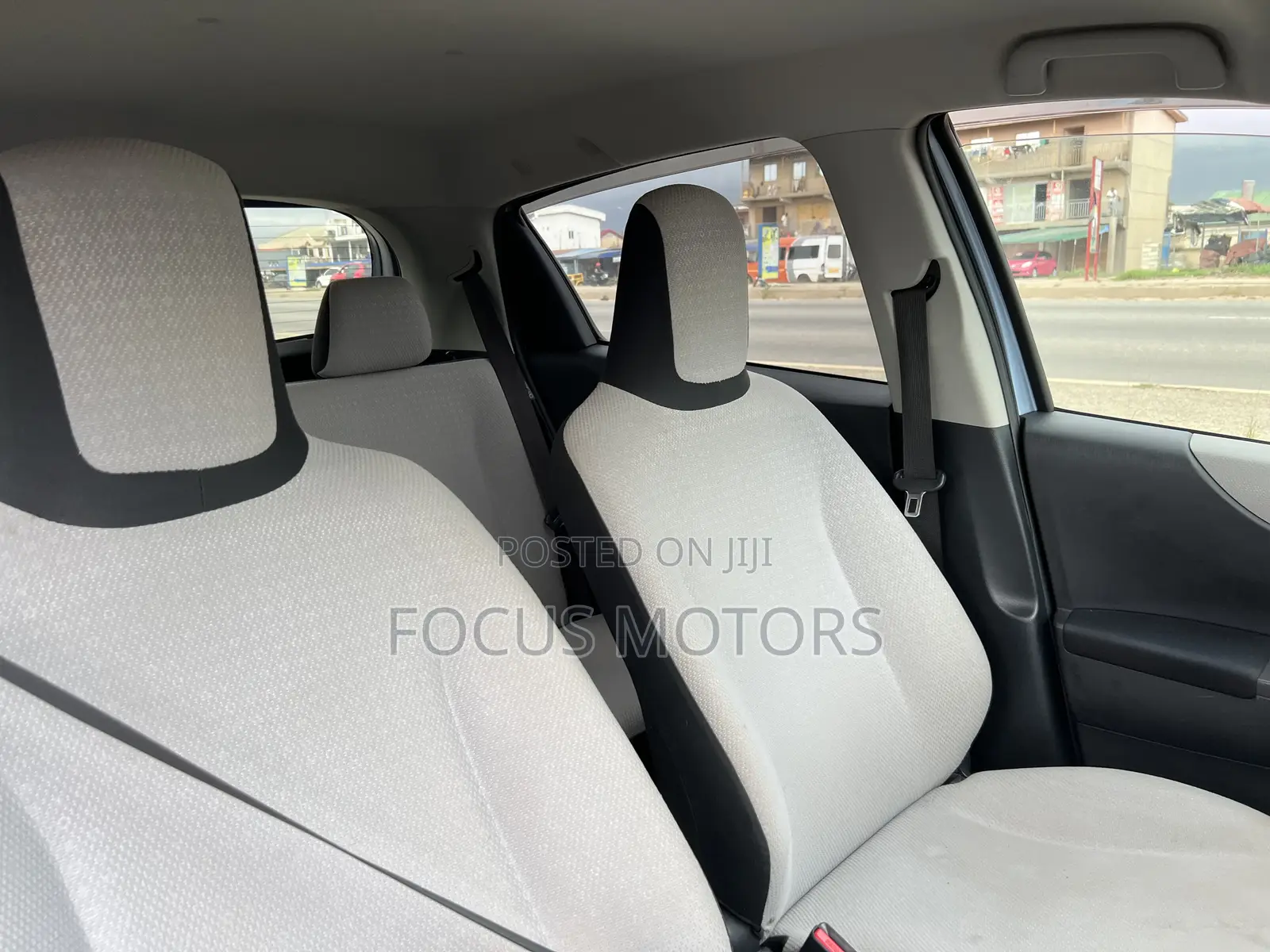 Toyota Vitz 2013 Blue