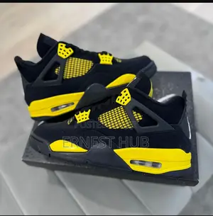 Air Jordan 4