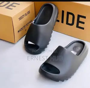 Adidas Yeezy Slide