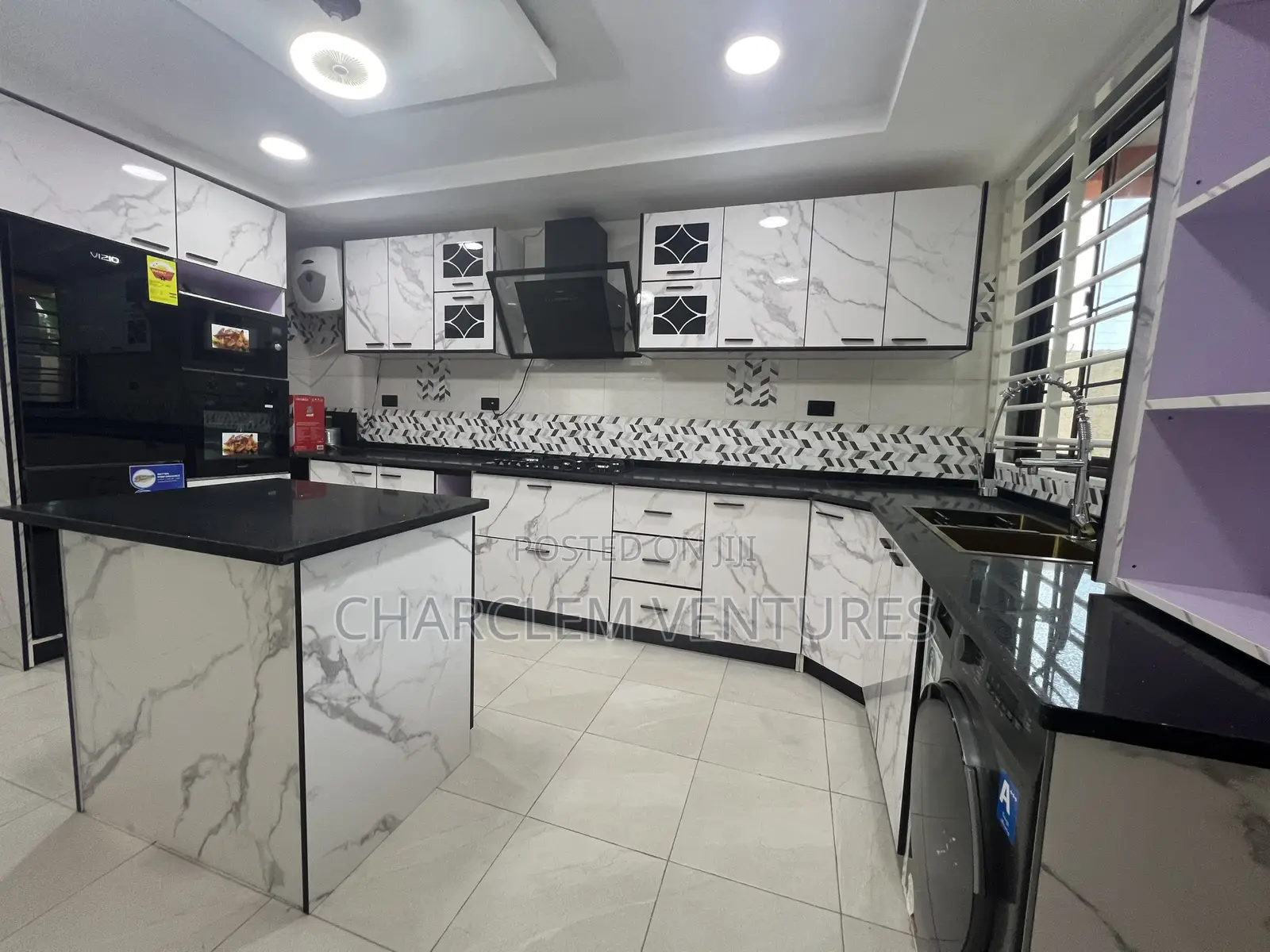 5bdrm House in Charclem Ventures, Adjiriganor for rent