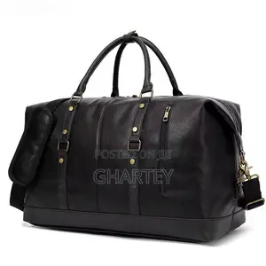 Quality Waterproof Material Duffle Bag || Black