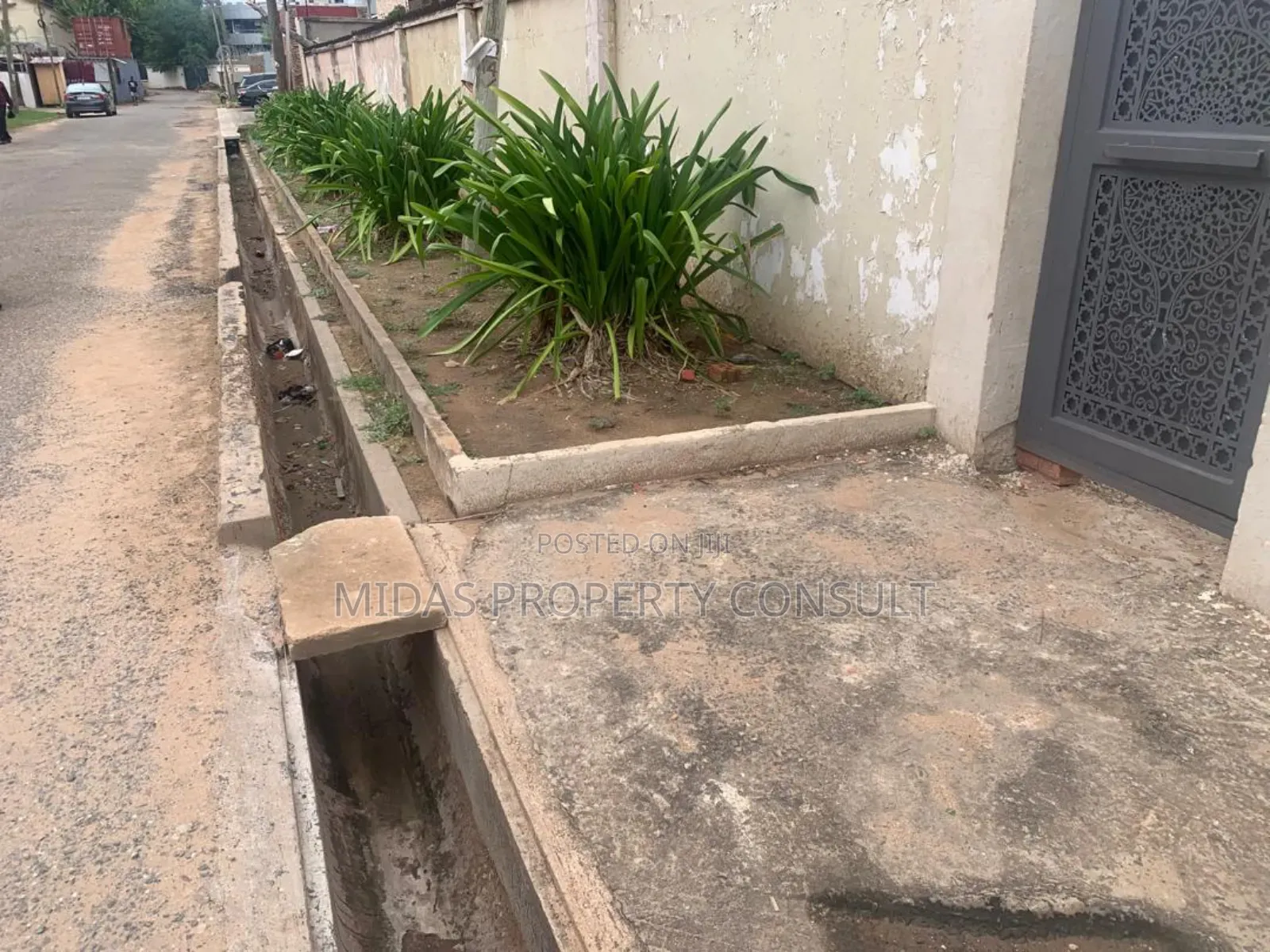 3 and Half Plot for Sale at Cantonment