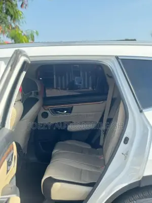 Honda CR-V Touring AWD 2019 White