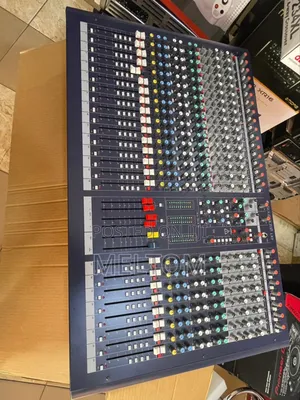 Soundcraft Lx9 24channels Professional Mixer