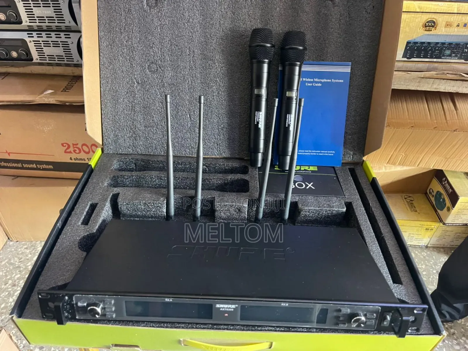 Shure Axt6300 2in1 Wireless Microphone