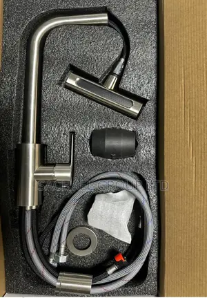 Pulling Kitchen Faucet