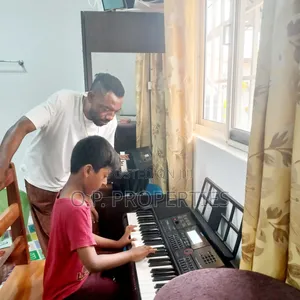 Art City Music Piano Lesson and Voice Training.