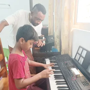 Art City Music Piano Lesson and Voice Training.