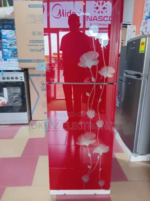 Pearl Glass Door 138 Liters