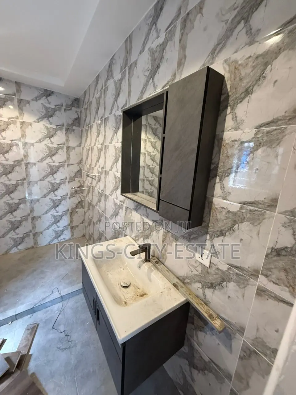 3bdrm House in Ablekuma Odumasi for sale
