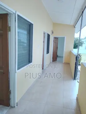 4bdrm House in Teshie Estate for rent