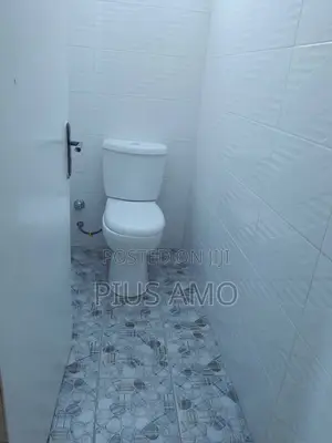 4bdrm House in Teshie Estate for rent